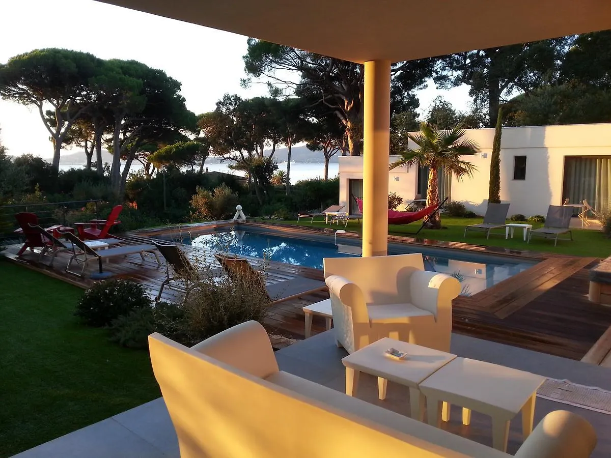 Couette-café Villa Californie Sainte-Maxime